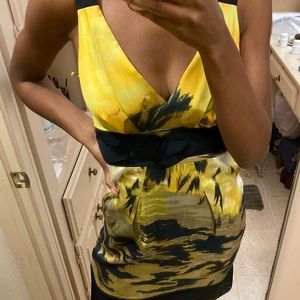 BCBG Max Azria Printed Yellow Cocktail Dress 💛